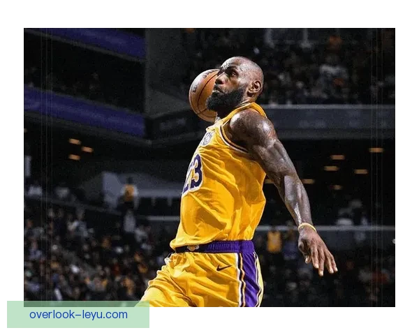 湖人关键胜利锁定季后赛席位詹姆斯再创个人生涯新纪录